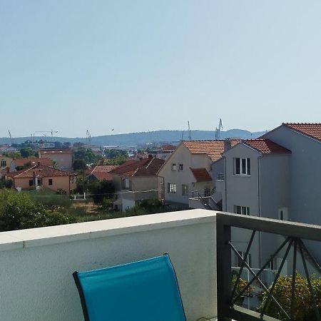 Urban Apartment Vukic Trogir Ngoại thất bức ảnh