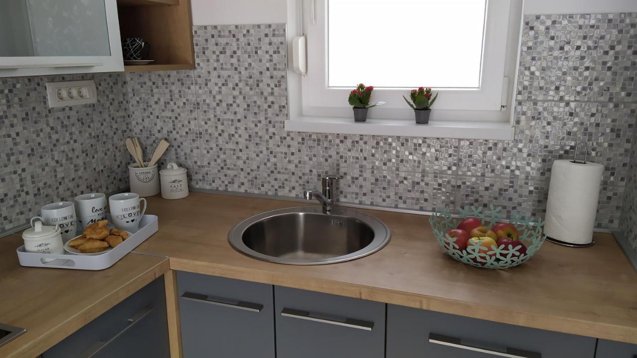 Urban Apartment Vukic Trogir Ngoại thất bức ảnh