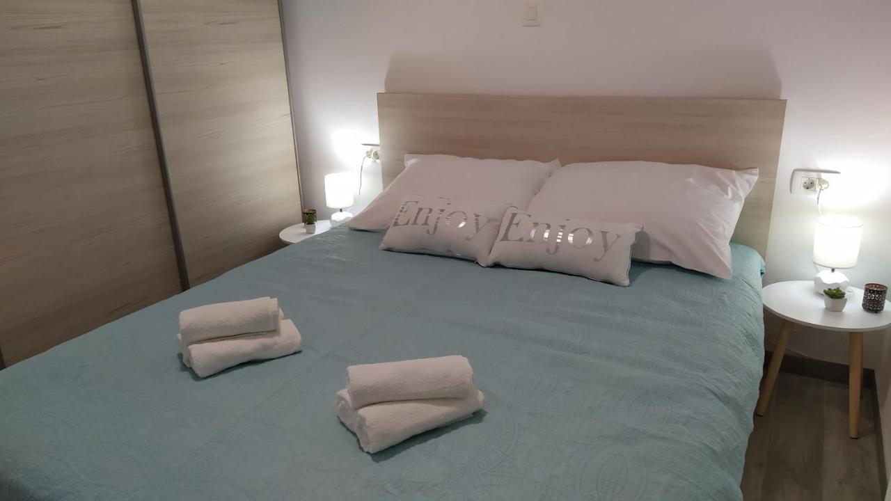 Urban Apartment Vukic Trogir Ngoại thất bức ảnh